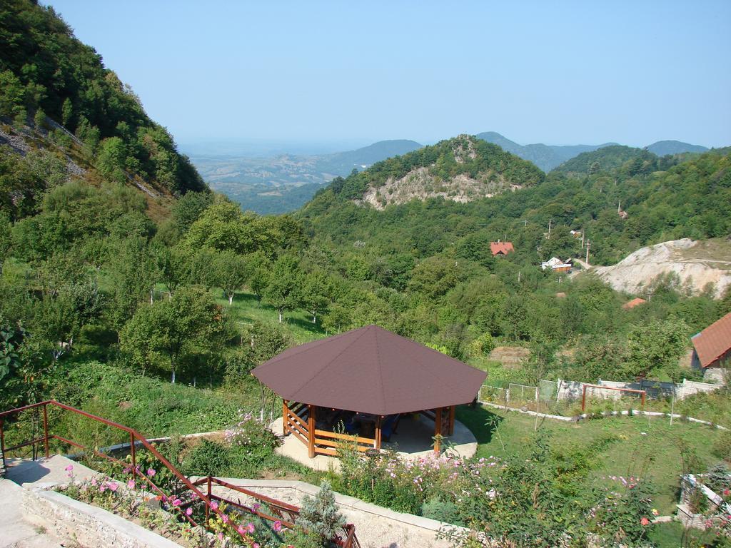 Sacarimbu 阿纳斯塔西娅旅馆酒店 外观 照片